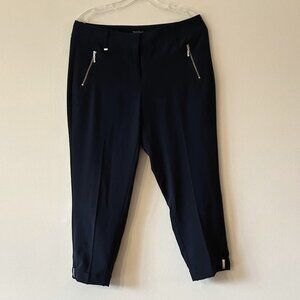 White House Black Market Navy Capri Pants
